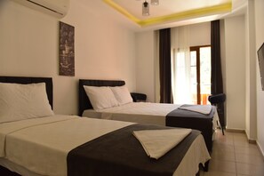 Free WiFi, bed sheets - Hotel Feryil Centrum (Fethiye)