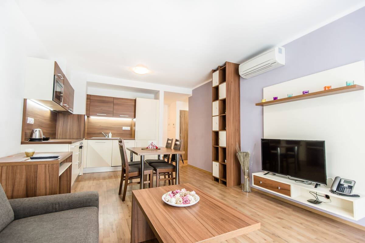 daily buffet breakfast (eur 14 per person)