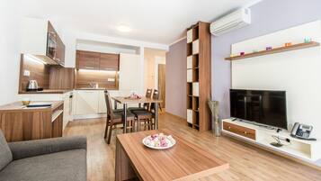 Daily buffet breakfast (EUR 14 per person)