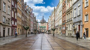 Courtyard view - Maya's Flats & Resorts - Długa (Gdansk)