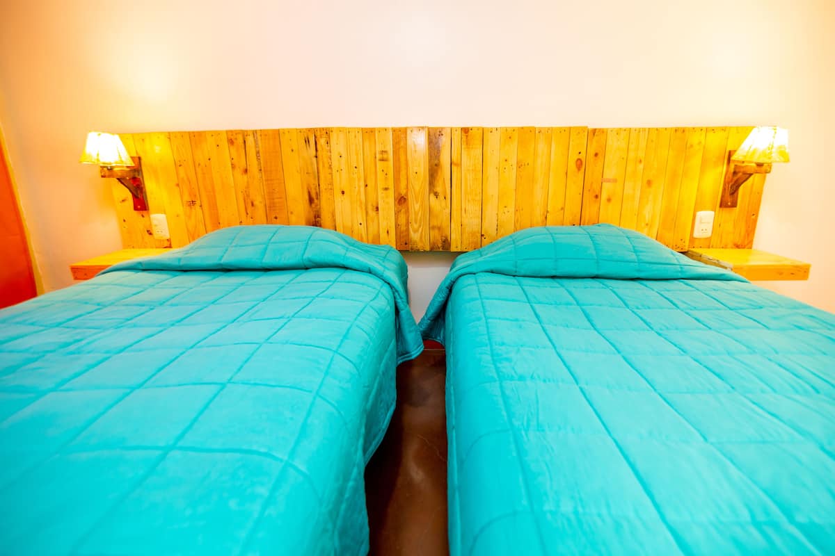 Wifi gratis y ropa de cama