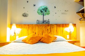 Double Room, 1 Double Bed | Free WiFi, bed sheets