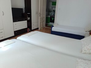 1 bedroom, free WiFi, bed sheets - Apartments Jeanny - One Bedroom Apartment with Terrace (Dubrovnik)