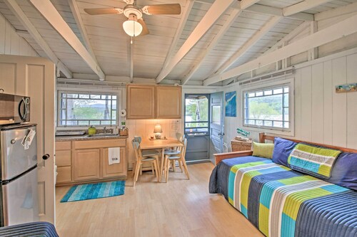Newfound Lake Studio: BBQ, Fire Pit & Beach Access
