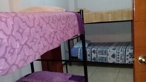 Basic Shared Dormitory - JP - Ebe Nezer - Hostel (Nazca)