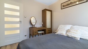 Departamento | 2 habitaciones, tabla de planchar con plancha y wifi gratis 