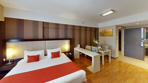 Suite | Sengetøy av topp kvalitet, dundyner og senger med overmadrass