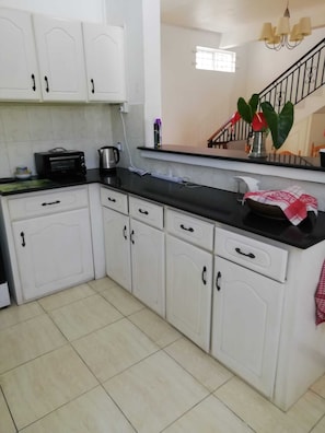 Interior - Beautiful 3 Bed Villa with Pool Near Perybere Beach Sleeps 6 (Perybere)