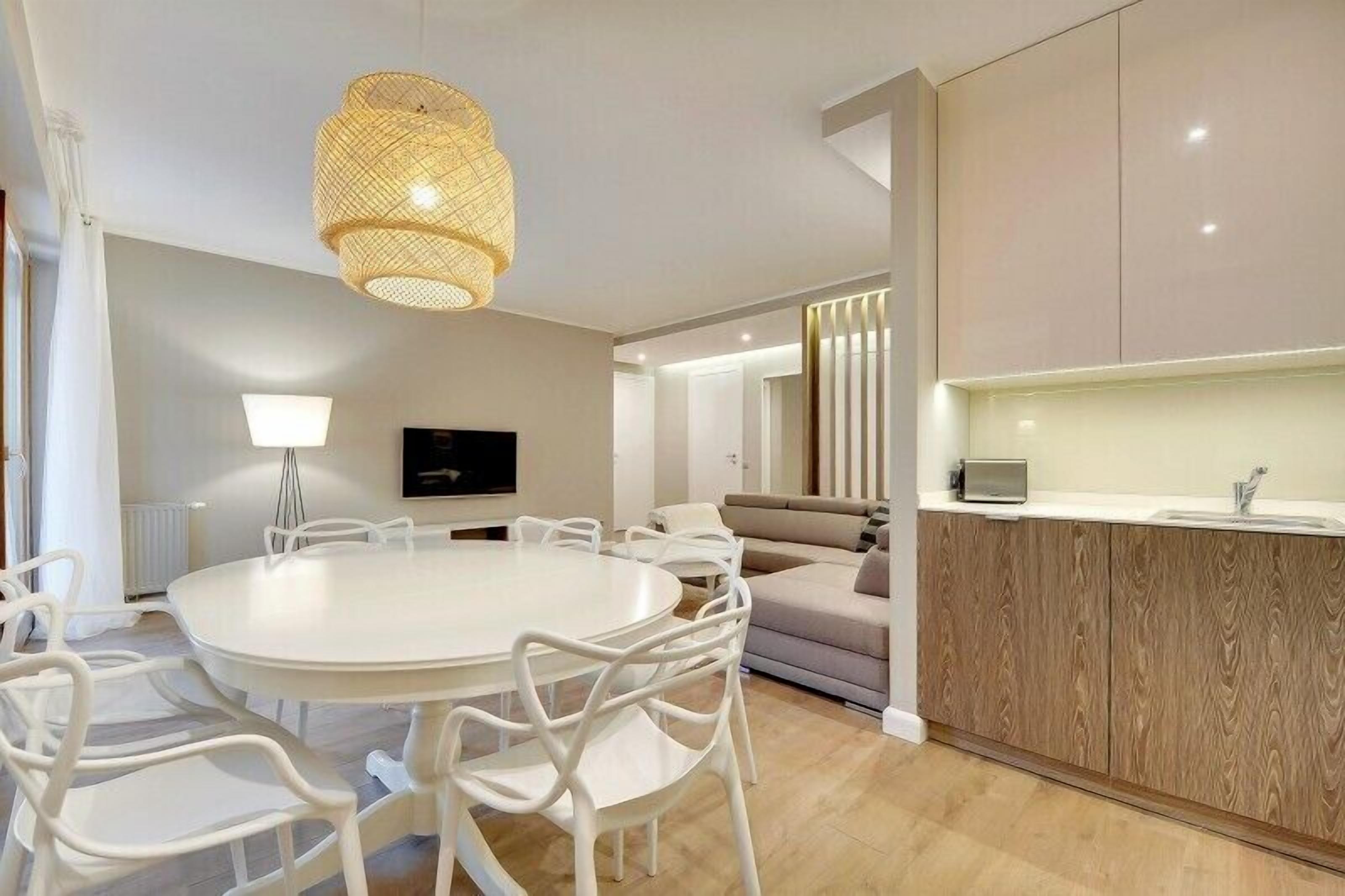 Photo - Aura - Riverside & Parking by Downtown Apartments