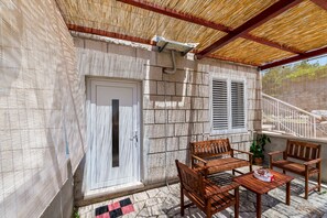 Terrace/patio - Apartments Sany - Studio Apartment (Cavtat)