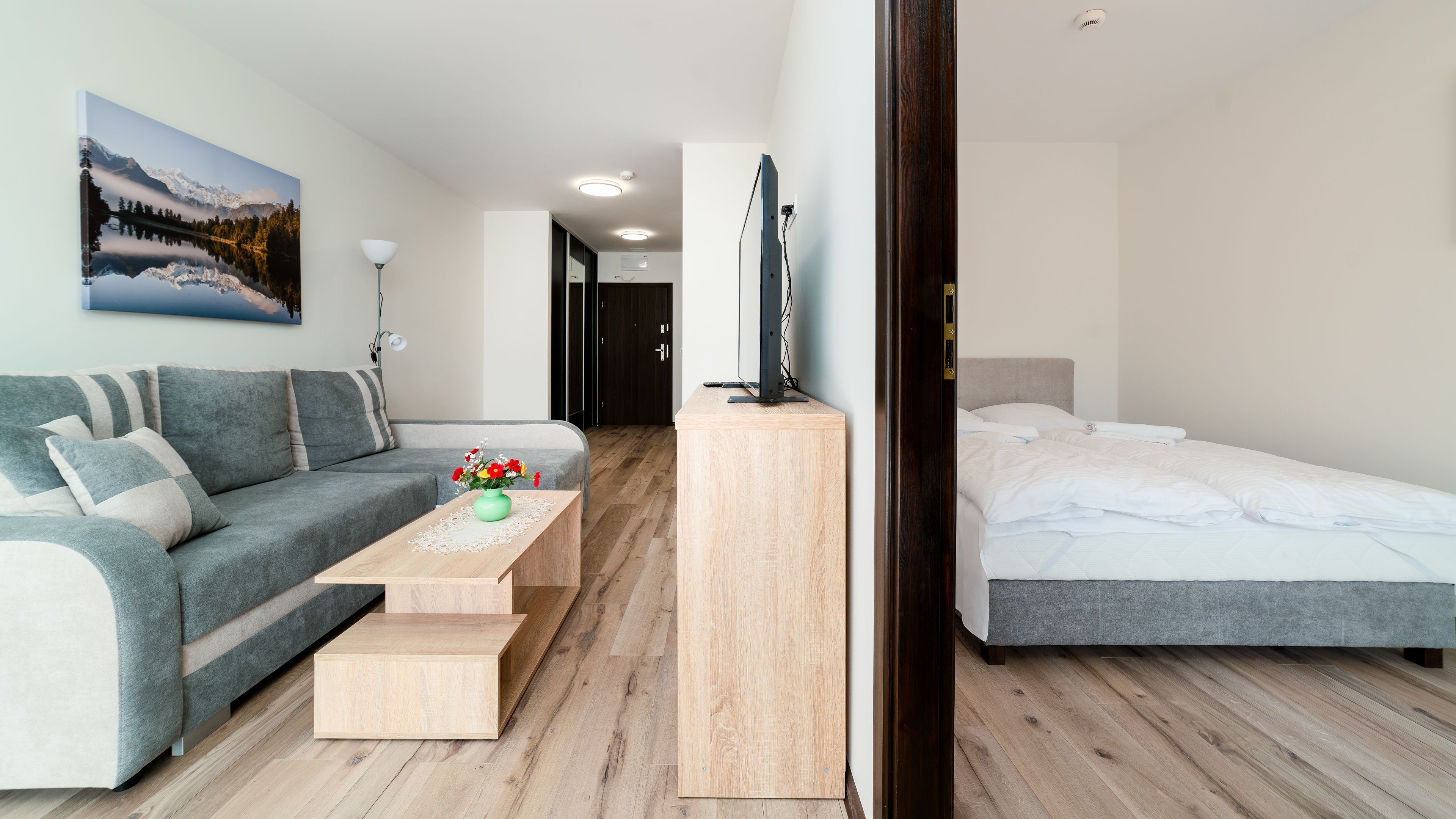 Laptop workspace, iron/ironing board, free WiFi, bed sheets