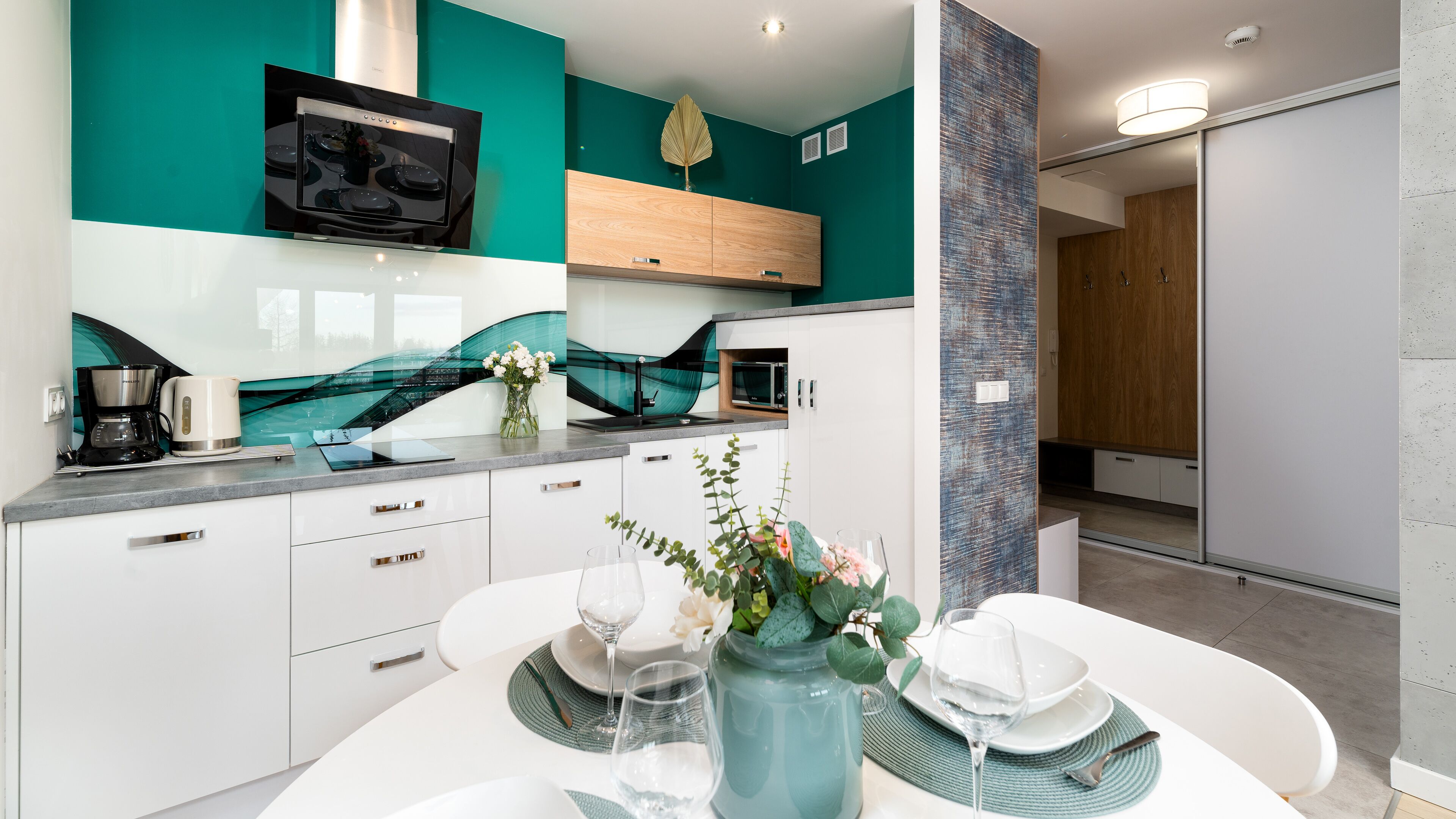 apartment (59) | private kitchenette | fridge, electric kettle, dining tables