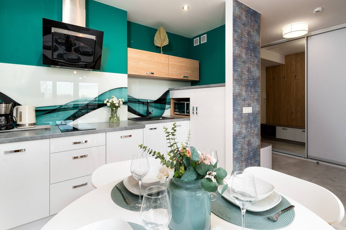 apartment (59) | private kitchenette | fridge, electric kettle, dining tables