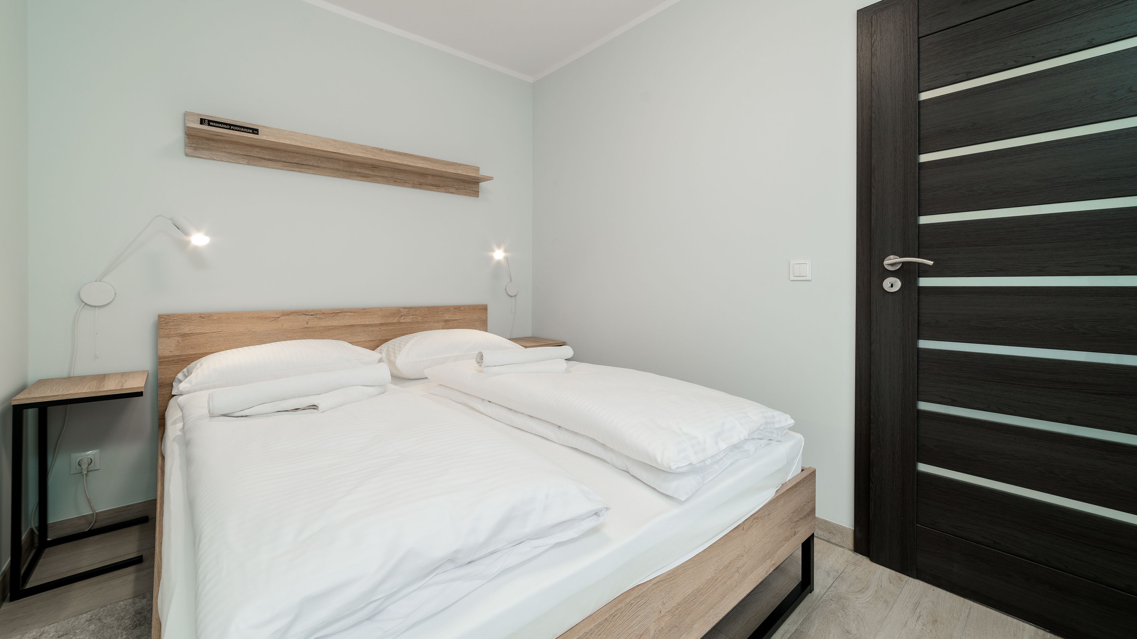 Laptop workspace, iron/ironing board, free WiFi, bed sheets