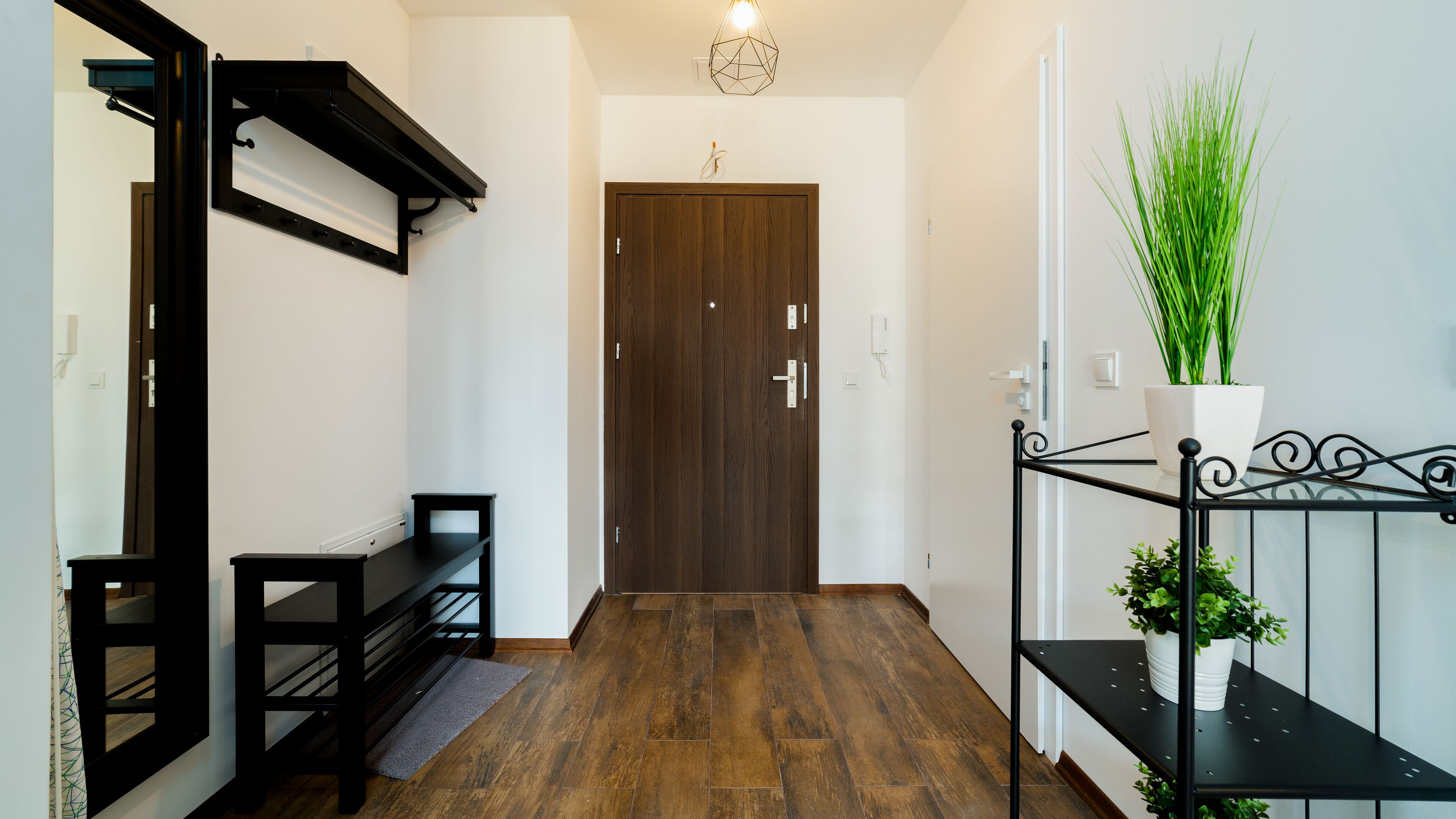 apartment (75) | laptop workspace, iron/ironing board, free wifi, bed sheets