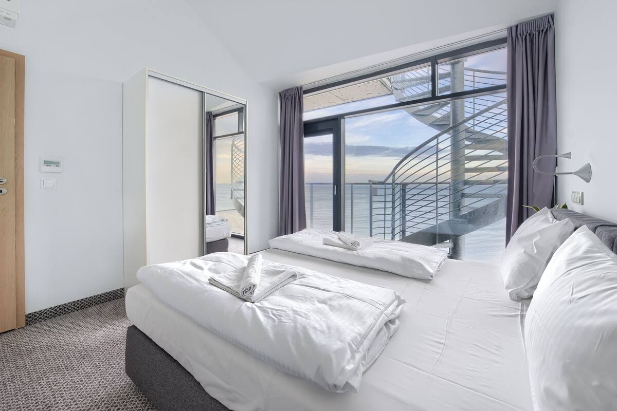 apartment (23) | laptop workspace, iron/ironing board, free wifi, bed sheets