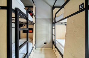 Bed in 6-Beds Mixed Dormitory Room