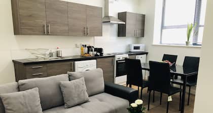 Showcase Apartments - Highcross House Apart Hotel