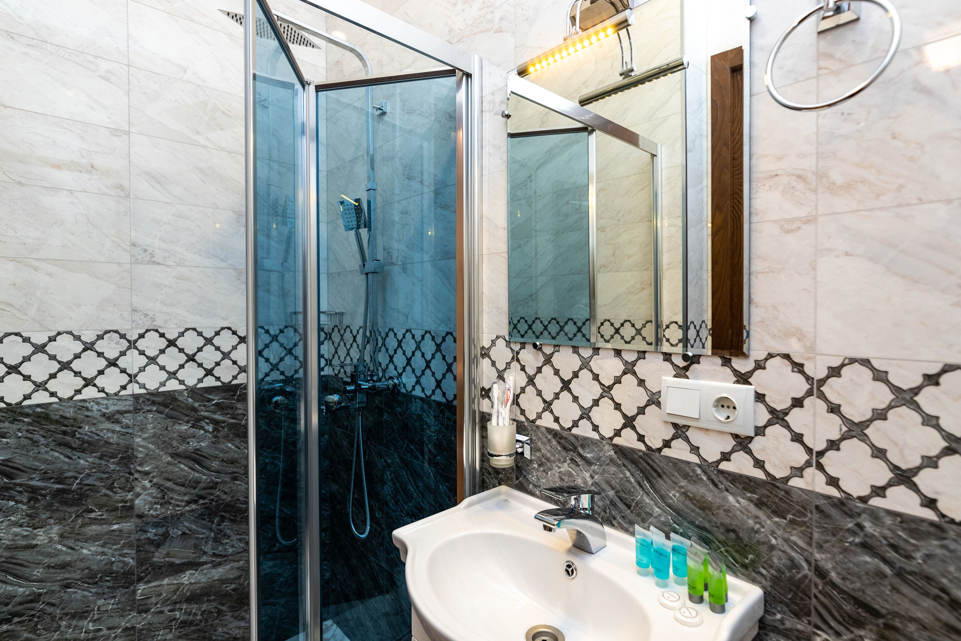 Foto - Ornament Hotel