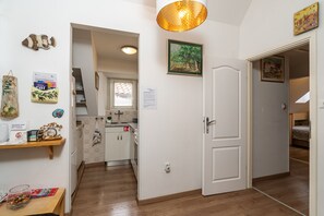 Fridge, microwave, oven, stovetop - Apartment Neve - Two Bedroom Apartment (Dubrovnik)