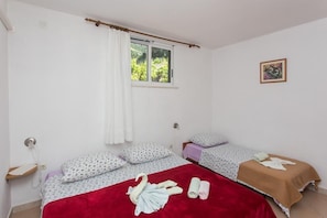 1 bedroom, Internet, bed sheets