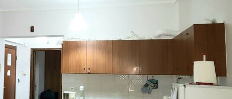 Fridge, microwave, coffee/tea maker, toaster