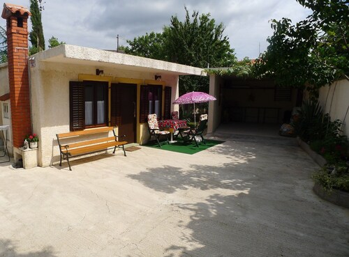Apartment in Premantura with Garage near Kamenjak