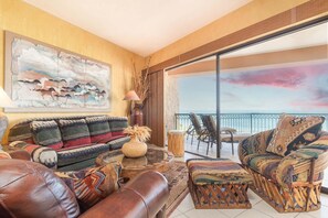 Smart-TV, DVD-Player, Stereoanlage