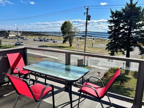 Superior Apartment | Terrace/patio - Bleu Mer - hôtel & résidences (Carleton-sur-Mer)