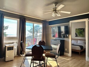 高级公寓 | 记忆海绵床垫、免费 WiFi、床单