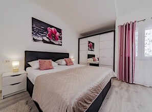 2 dormitorios, Internet, ropa de cama