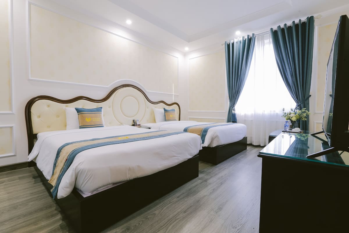 Premium bedding, minibar, desk, laptop workspace