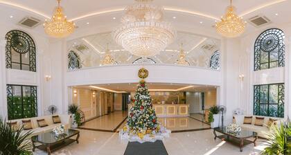 Vincent Halong Hotel