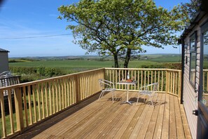 Terrace/patio - Polborder Holidays (Looe)