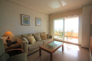 Apartment, 3 Schlafzimmer | Wohnzimmer