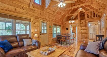 Cozy Carolina Private Cabin with Firepit - Gated Community