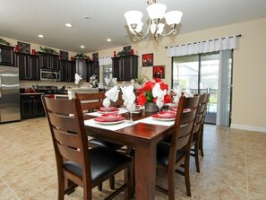 Fridge, microwave, oven, stovetop - 6BR 6BA Pool Home In ChampionsGate (Davenport)