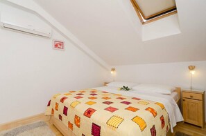 2 chambres, fer et planche à repasser, Wi-Fi, literie fournie