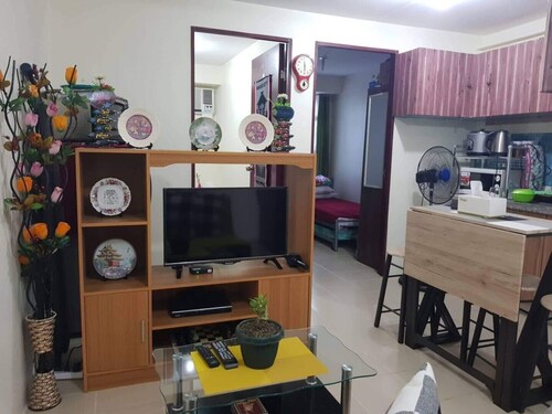 EDMAR 732 (Family room  NO Breakfast Included) Unit #12