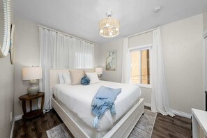 2 dormitorios, tabla de planchar con plancha, cuna de viaje y wifi