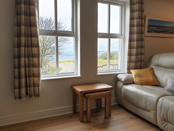 Comfort Apartment, Shared Bathroom, Sea View | Lounge - Coastal View (Bushmills)