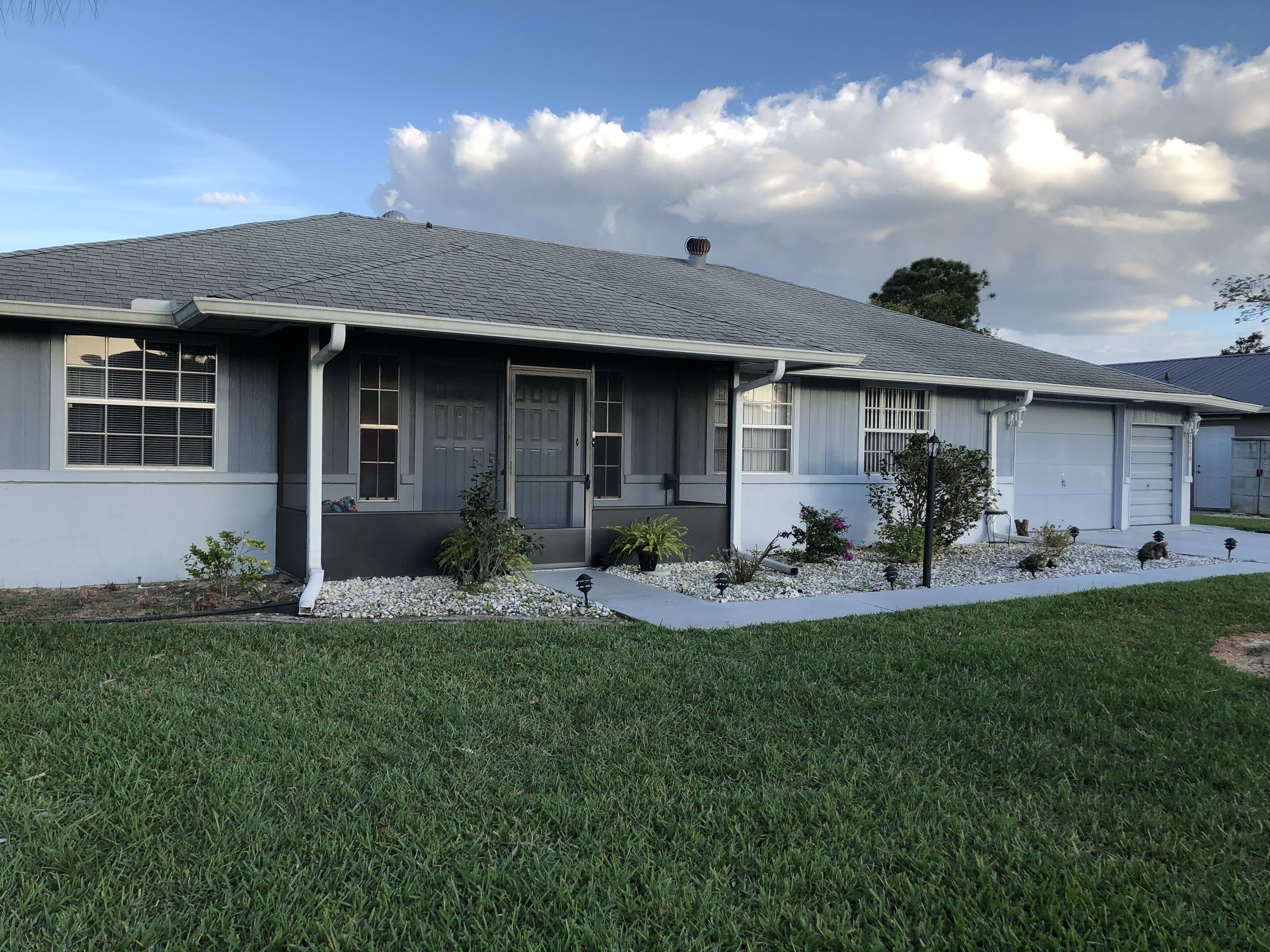 RAE’S PLACE <br>Bed & Breakfast