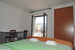 2 habitaciones, internet y ropa de cama