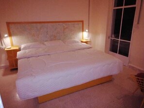 Design Apartment, 2 Bedrooms, Mountain View (Shuruk) | 2 bedrooms, individually furnished, iron/ironing board, free WiFi - Shuruk & Ghurub (Falougha-Khalouat)