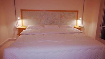 Apartemen Desain, 2 kamar tidur, pemandangan gunung (Shuruk) | 2 kamar tidur dan dilengkapi dengan perabotan berbeda-beda