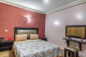 2 bedrooms, iron/ironing board, WiFi, bed sheets - Majorelle's orange tree (Marrakech)