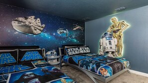 9 bedrooms, in-room safe, iron/ironing board, travel crib