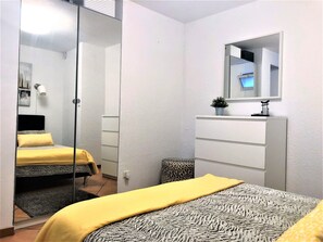 1 bedroom, iron/ironing board, travel cot, free WiFi