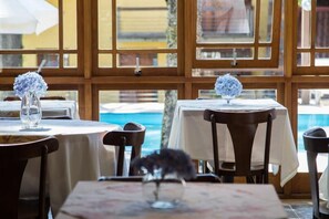 Free daily buffet breakfast  - Estalagem Vila Suzana (Canela)