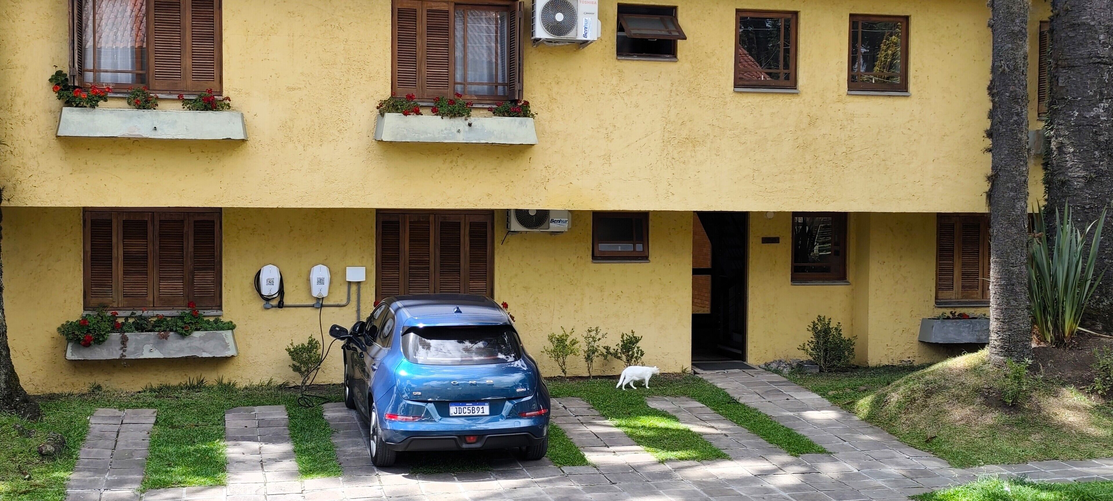 Fachada da propriedade
